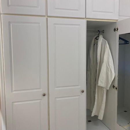 Comfortable Apartment Near To Metro Атина Екстериор снимка