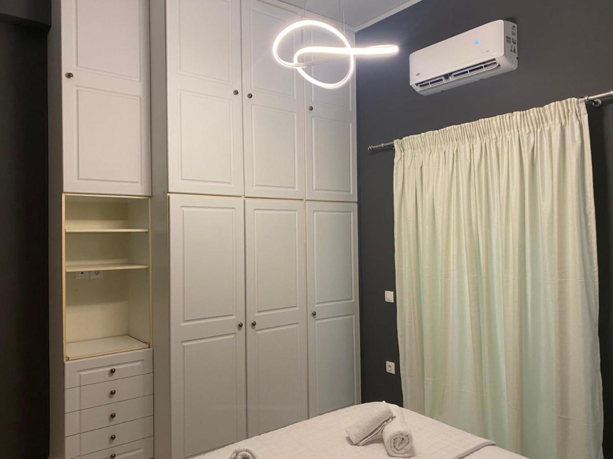 Comfortable Apartment Near To Metro Атина Екстериор снимка