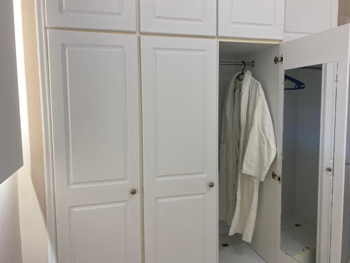 Comfortable Apartment Near To Metro Атина Екстериор снимка